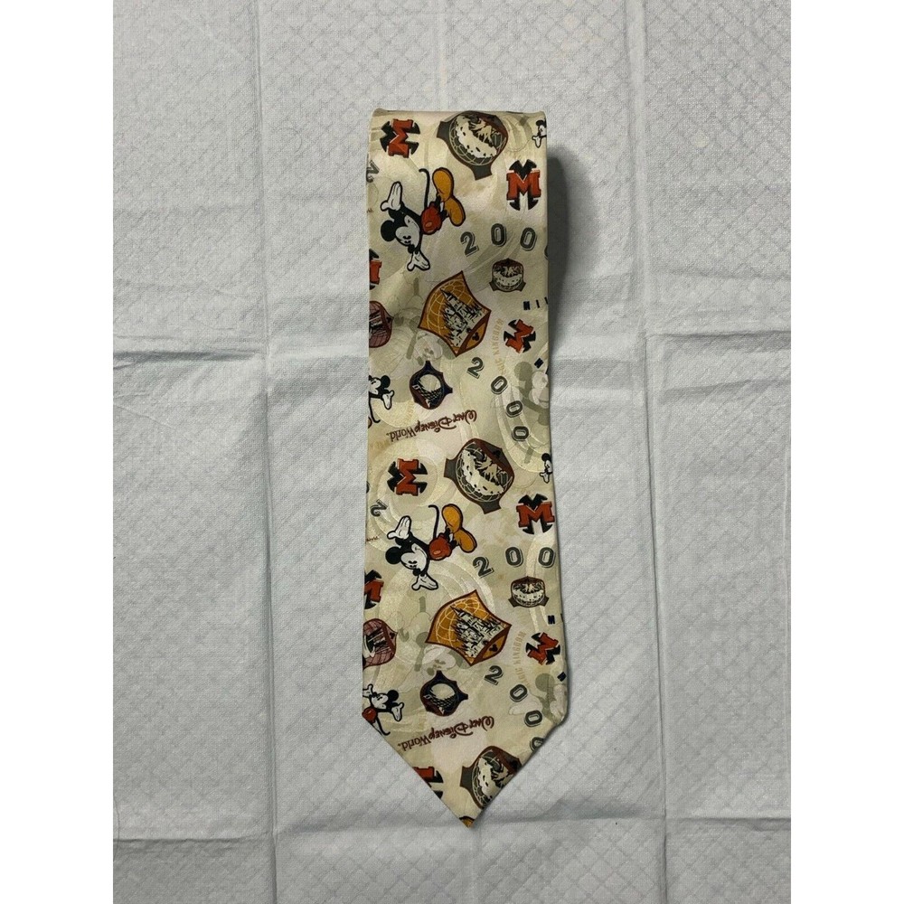Mickey Mouse Necktie Millennium 2000 Walt Disney World 100% Silk Novelty Tie
